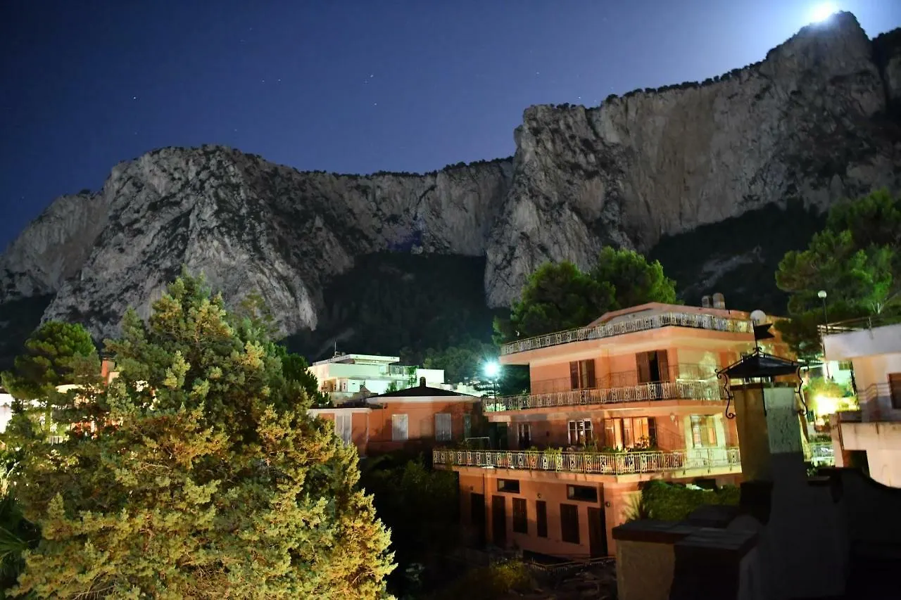 Villa Burgio Palermo